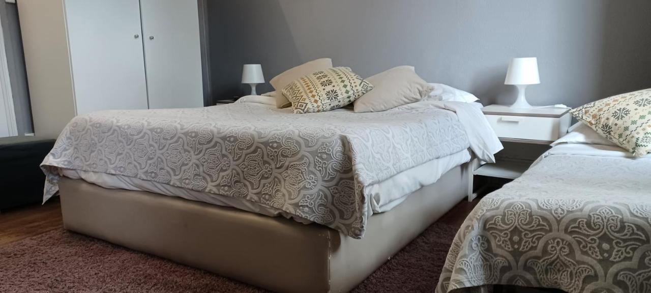 Ww Hostel & Suites Коимбра Екстериор снимка
