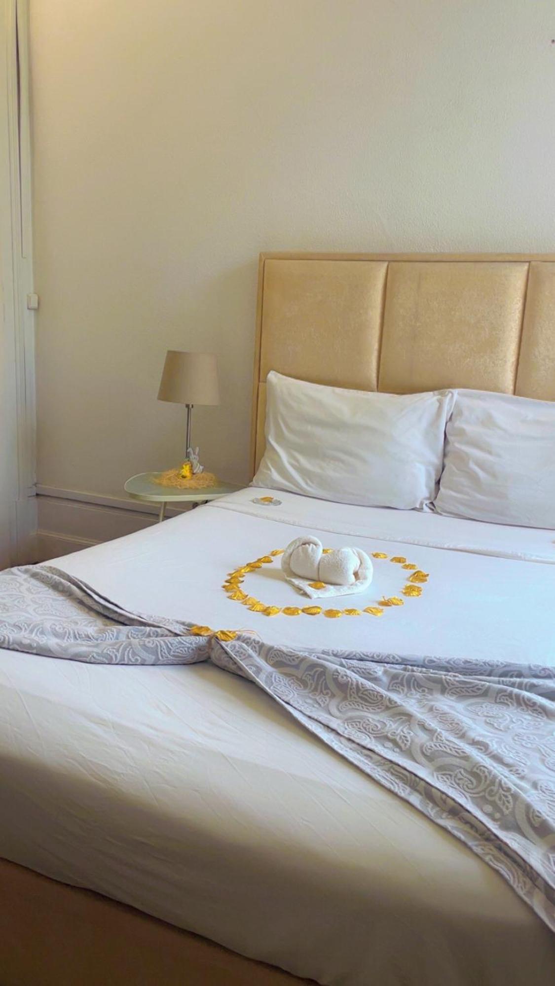 Ww Hostel & Suites Коимбра Екстериор снимка