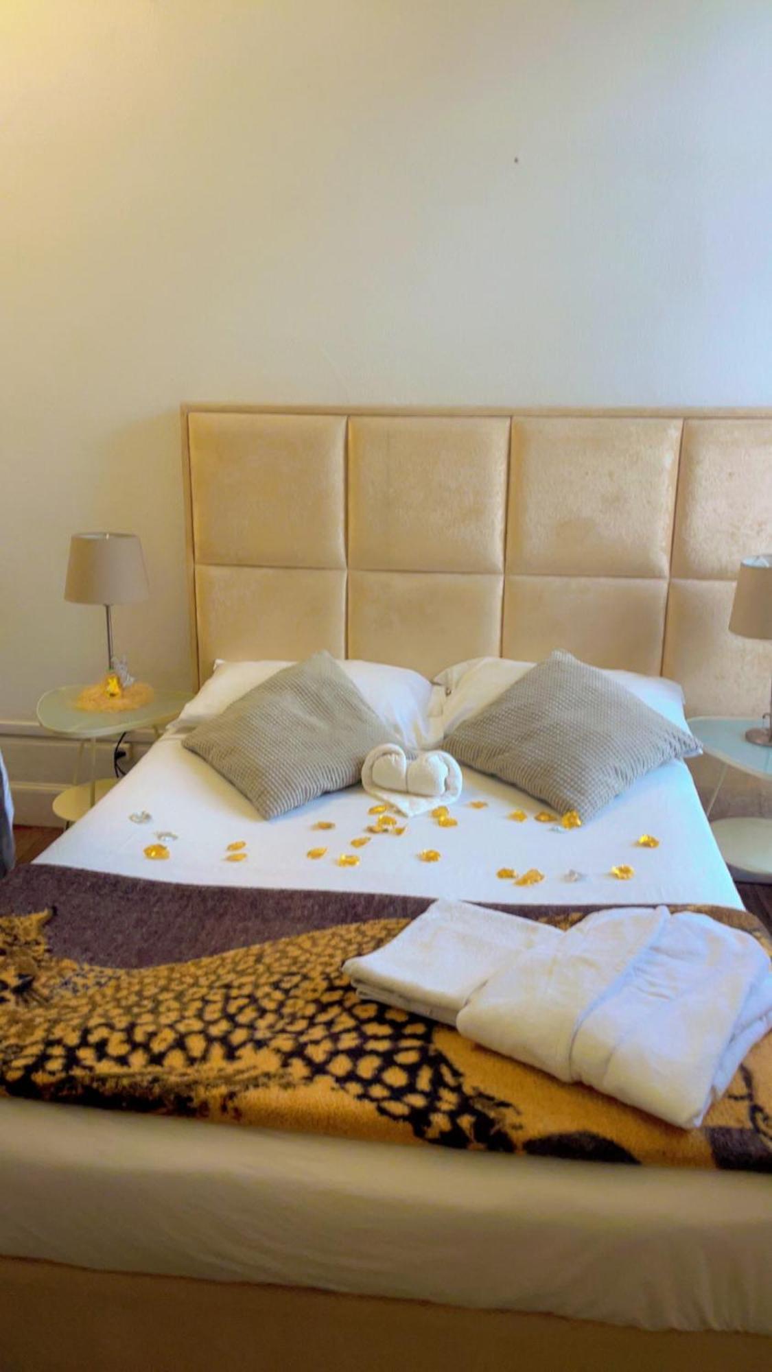 Ww Hostel & Suites Коимбра Екстериор снимка