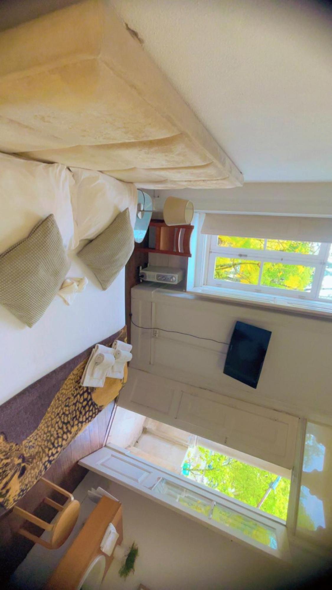 Ww Hostel & Suites Коимбра Екстериор снимка