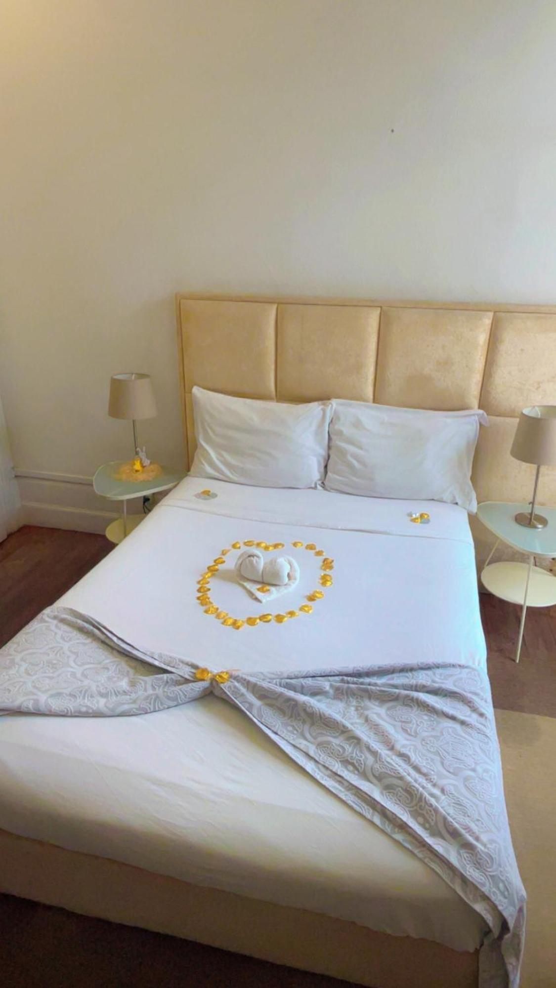 Ww Hostel & Suites Коимбра Екстериор снимка