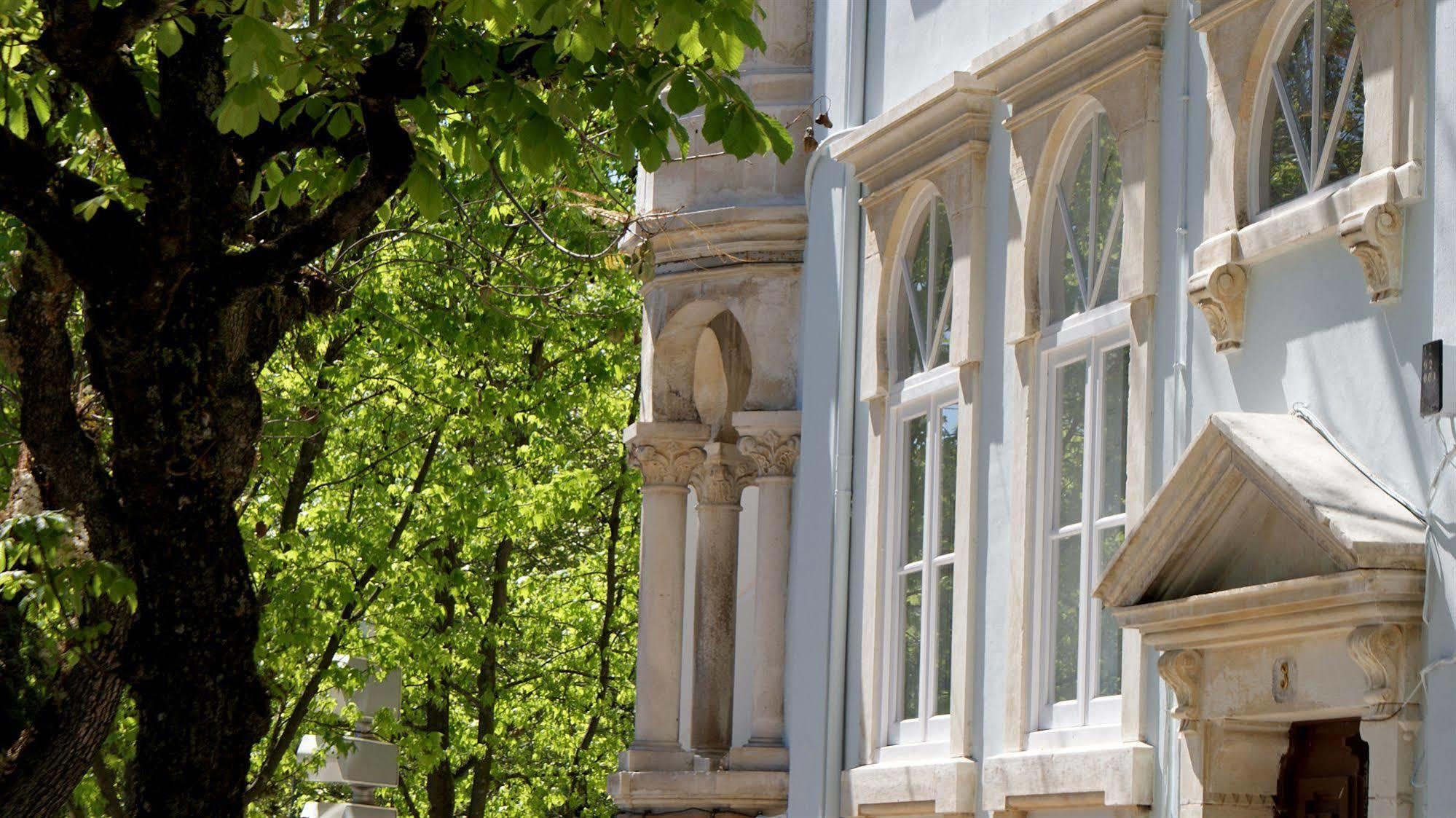 Ww Hostel & Suites Коимбра Екстериор снимка
