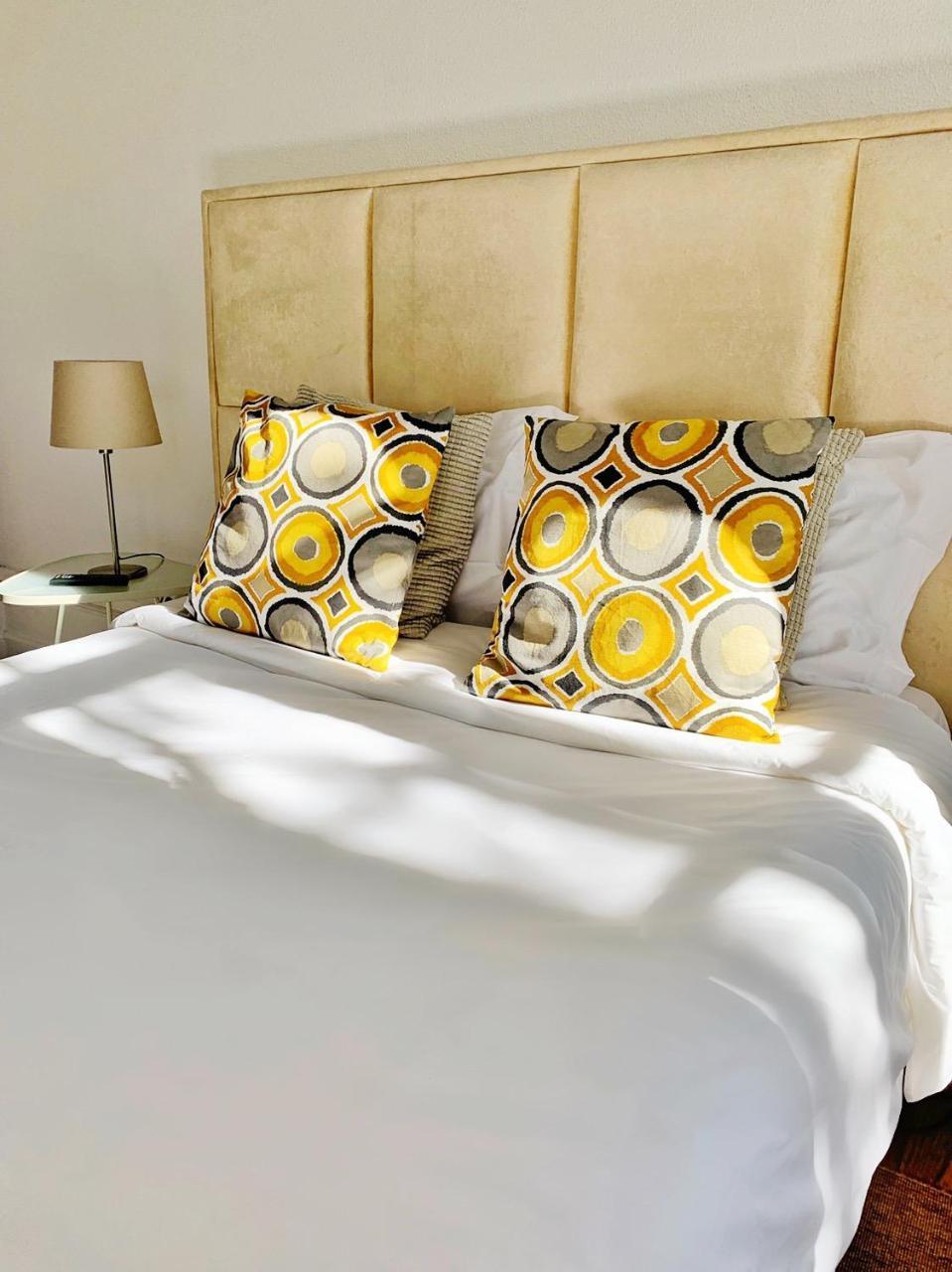 Ww Hostel & Suites Коимбра Екстериор снимка